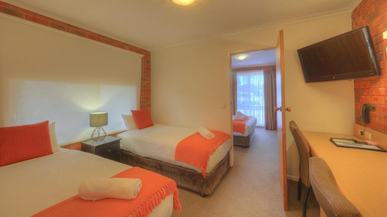 Pevensey Motor Lodge Echuca Bagian luar foto