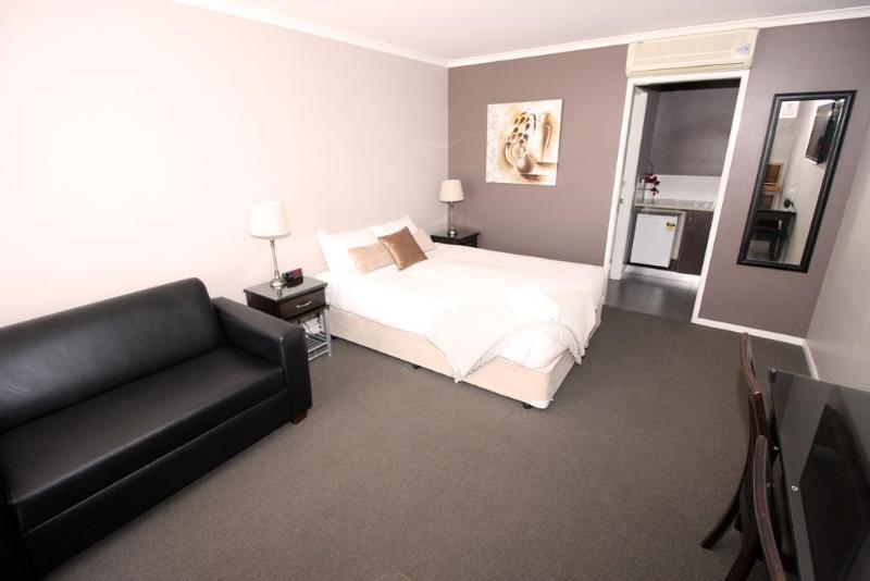 Pevensey Motor Lodge Echuca Bagian luar foto