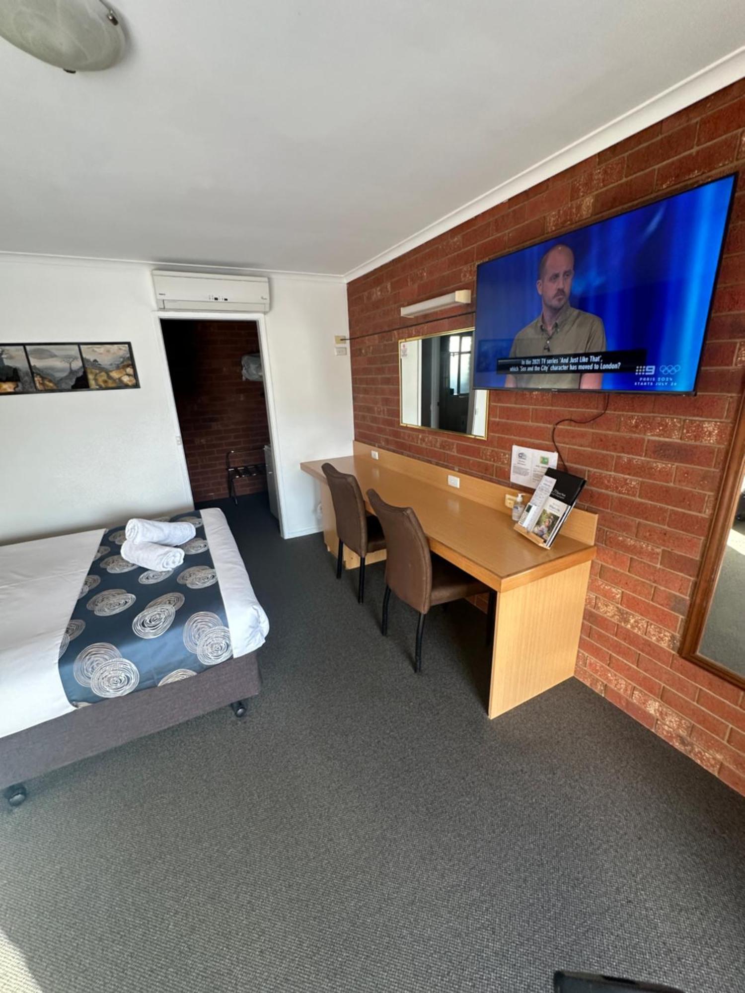 Pevensey Motor Lodge Echuca Bagian luar foto