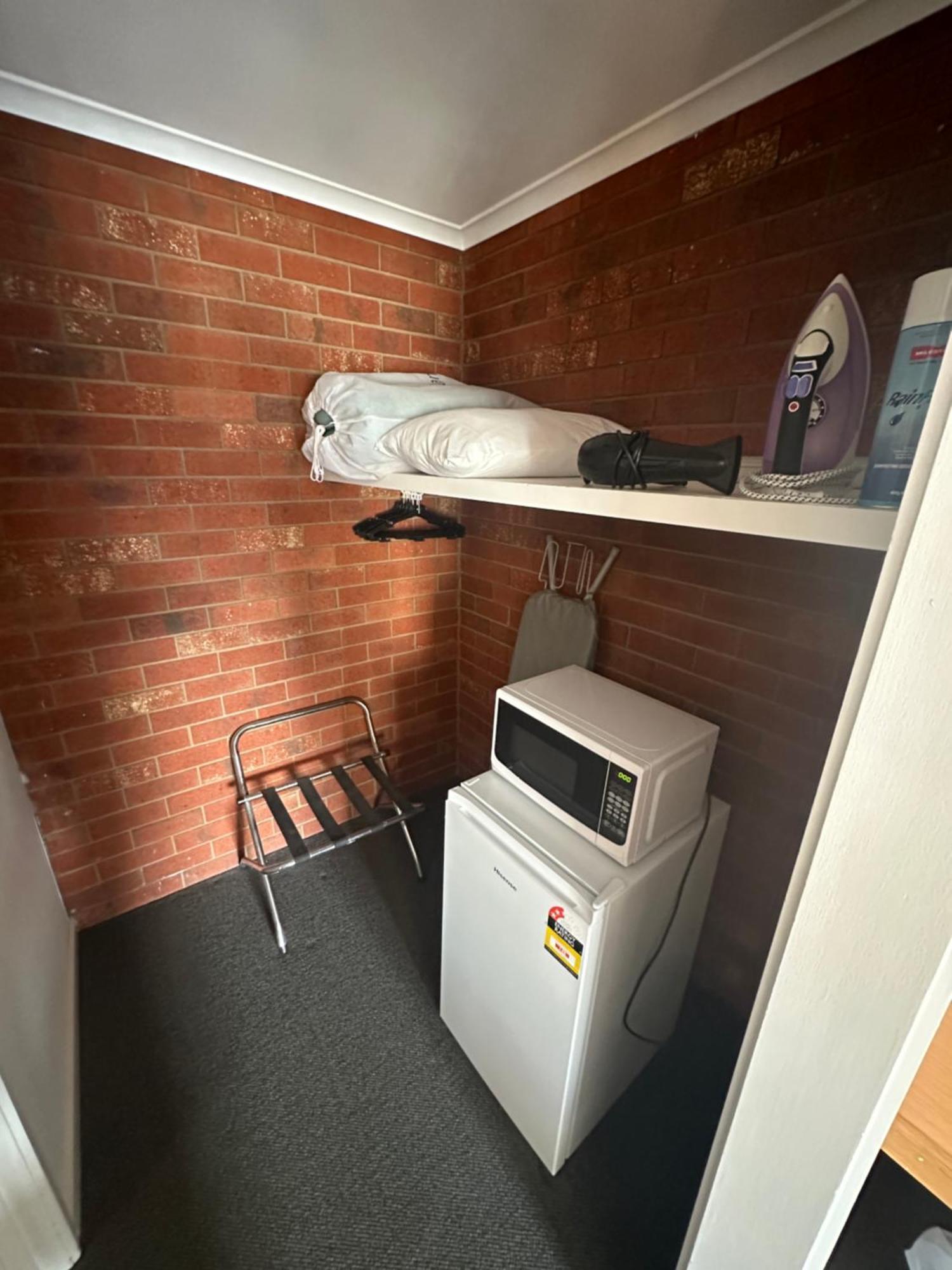 Pevensey Motor Lodge Echuca Bagian luar foto